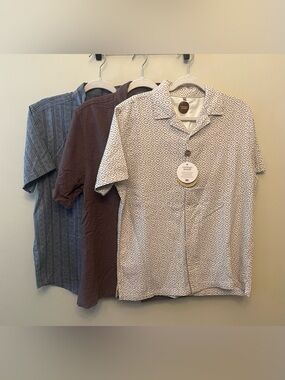 NWT $356 Lot of 3 Mens Cotton Linen Short Sleeve Button Up Shirts Size Medium